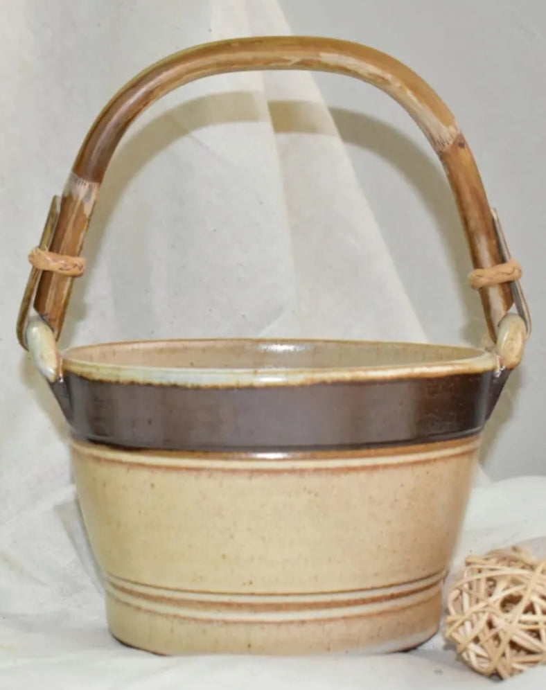 fruit container
