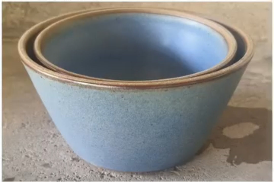 gravy pot